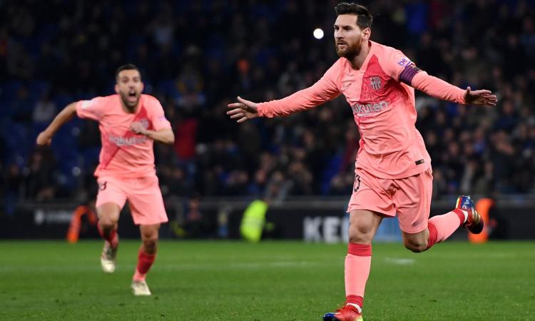 Tris Atletico Madrid, segna Kalinic. Messi show, Espanyol-Barcellona 0-4