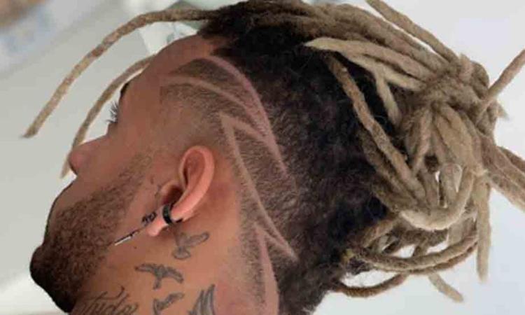 Neymar, nuovo look per il 2019: capigliatura rasta per l 