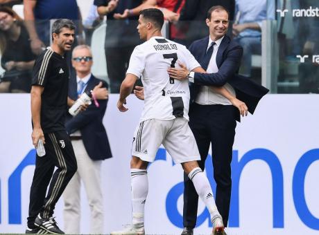 Allegri ascolti Zidane: Ronaldo è una macchina, ma non può dribblare l'età