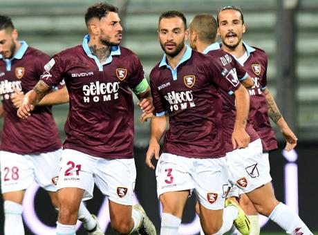 Salernitana, le pagelle di CM: debacle granata, Vitale il migliore