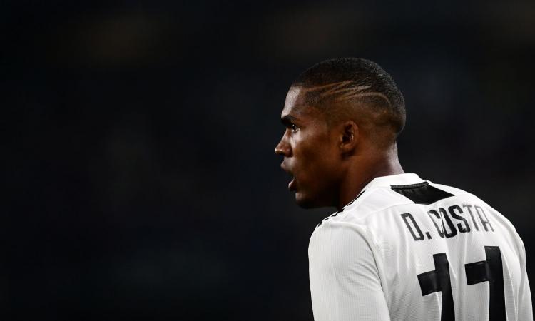 Tottenham, occhi puntati su Douglas Costa
