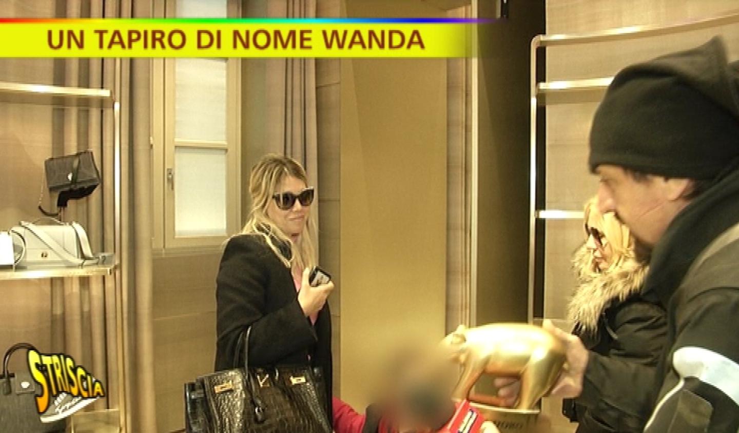 Wanda Nara a Striscia: 'Icardi rinnova con l'Inter. Marotta lo vuole, tutto ok'