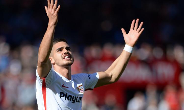 André Silva: 'Dalla dirigenza del Milan mi mandano messaggi e mi dicono...'