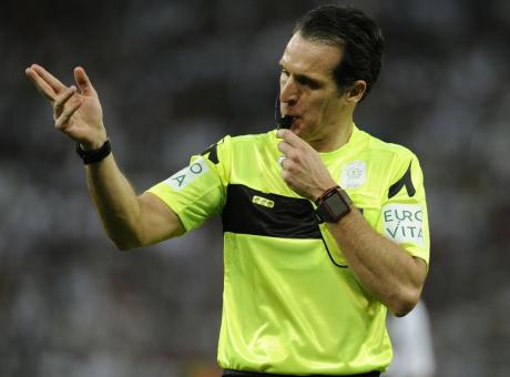 Juve-Milan: l'arbitraggio di Banti non mette d'accordo nessuno