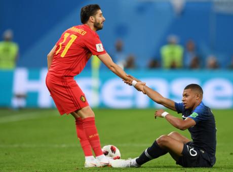Bayern Monaco, sfida all'Arsenal per Carrasco