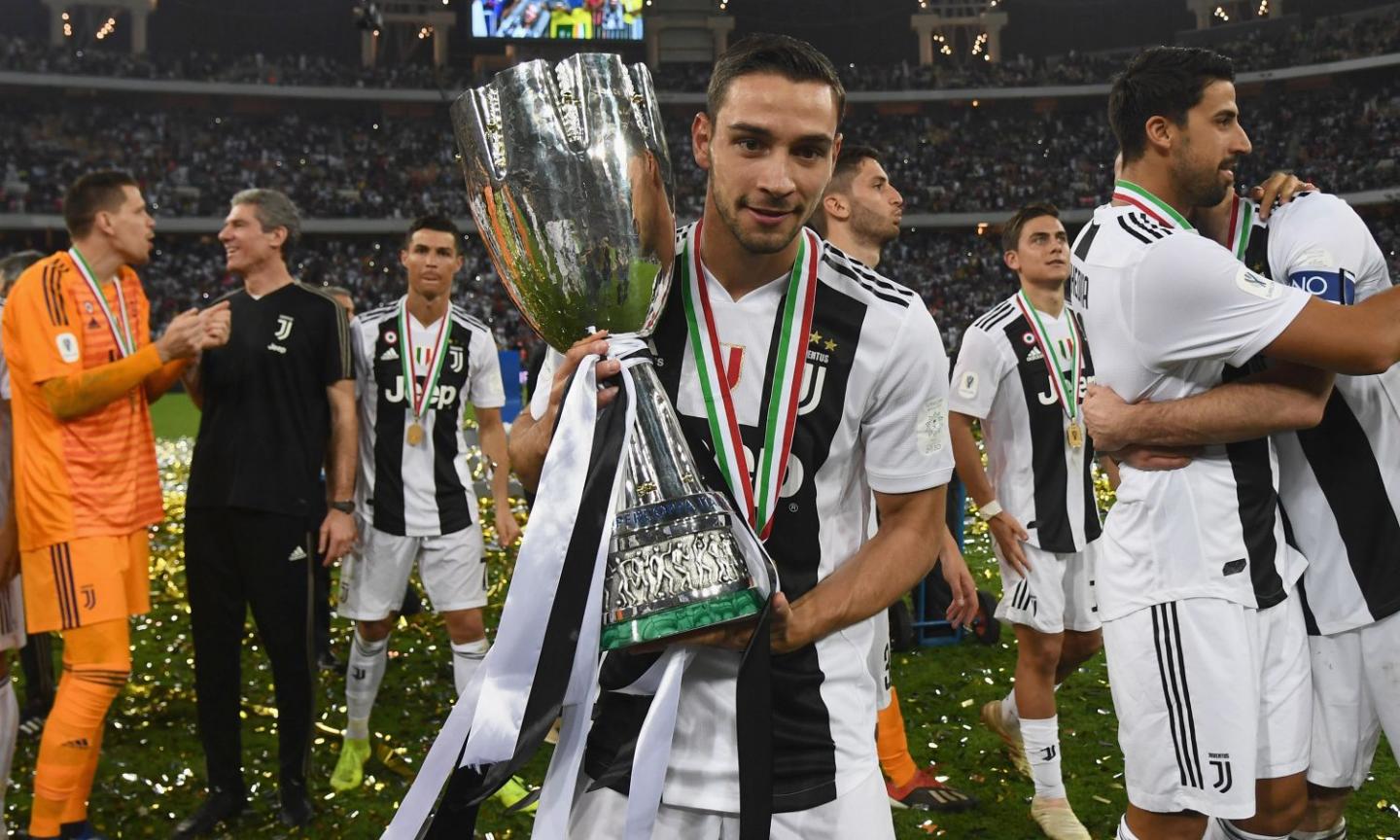 Juve in difesa: aspettando Caceres, Allegri riscopre De Sciglio