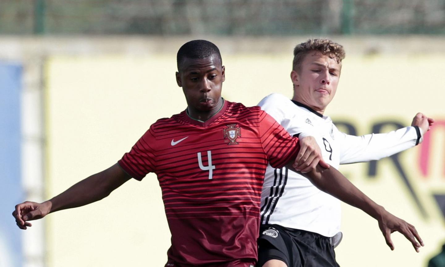 AC Milan beat Man United and City competition to finalize deal for Sporting starlet