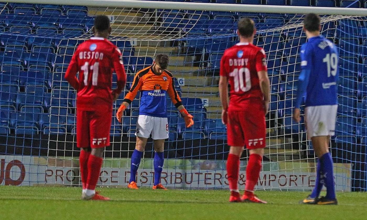 Inghilterra: difensore del Chesterfield segna al 95' e para il rigore decisivo al 99'!