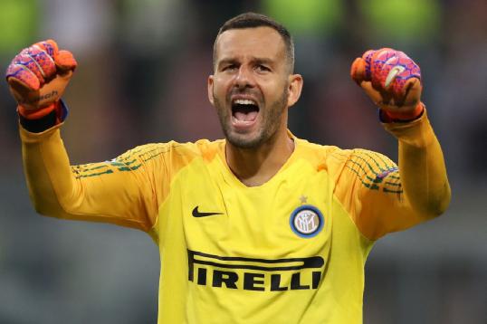Inter Handanovic It Doesn t Matter Who Wears The Captain s Armband 