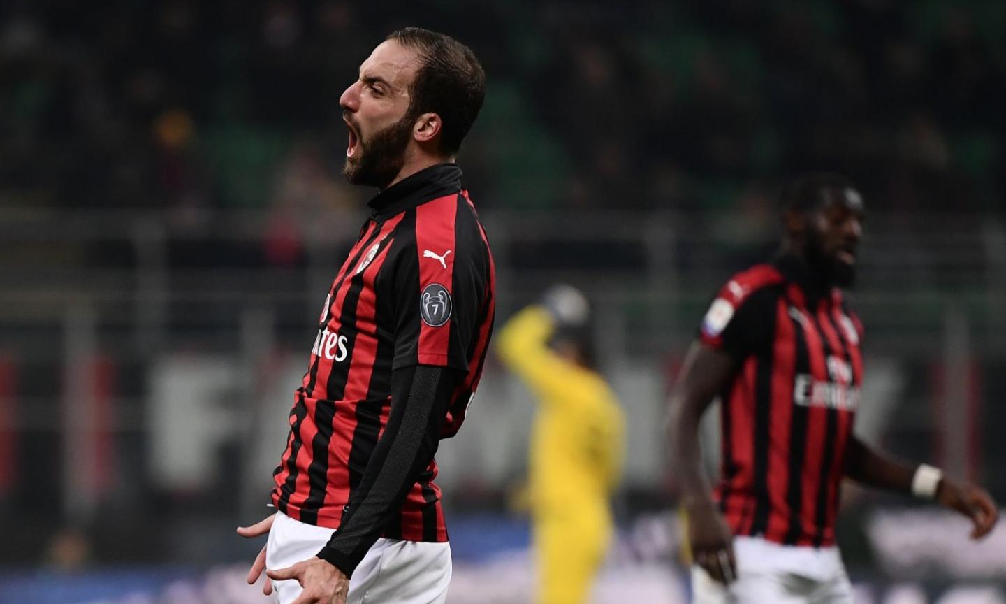 'AC Milan have no intention of letting Higuain leave to Chelsea'