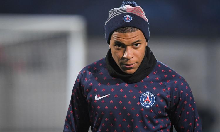Manchester Utd, Pogba: 'Mbappé? Mi ricorda Henry e Ronaldo...'
