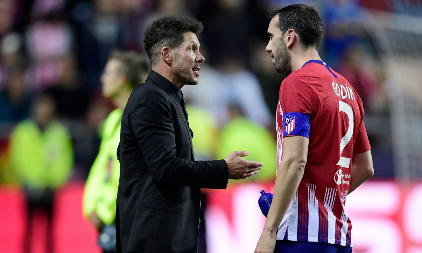 Simeone reacts to Godin's possible Inter transfer