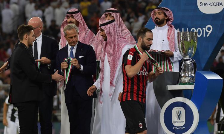 Milan, Higuain sempre più vicino al Chelsea: è arrivato il giorno X, le ultime