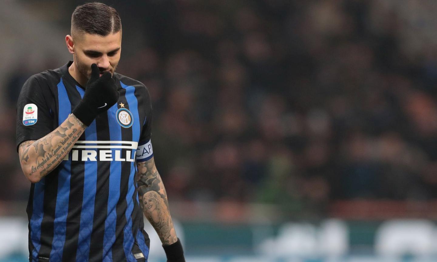 Inter, volantini contro Icardi