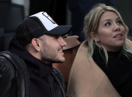 Icardi, domenica sul lago con Wanda e famiglia FOTO