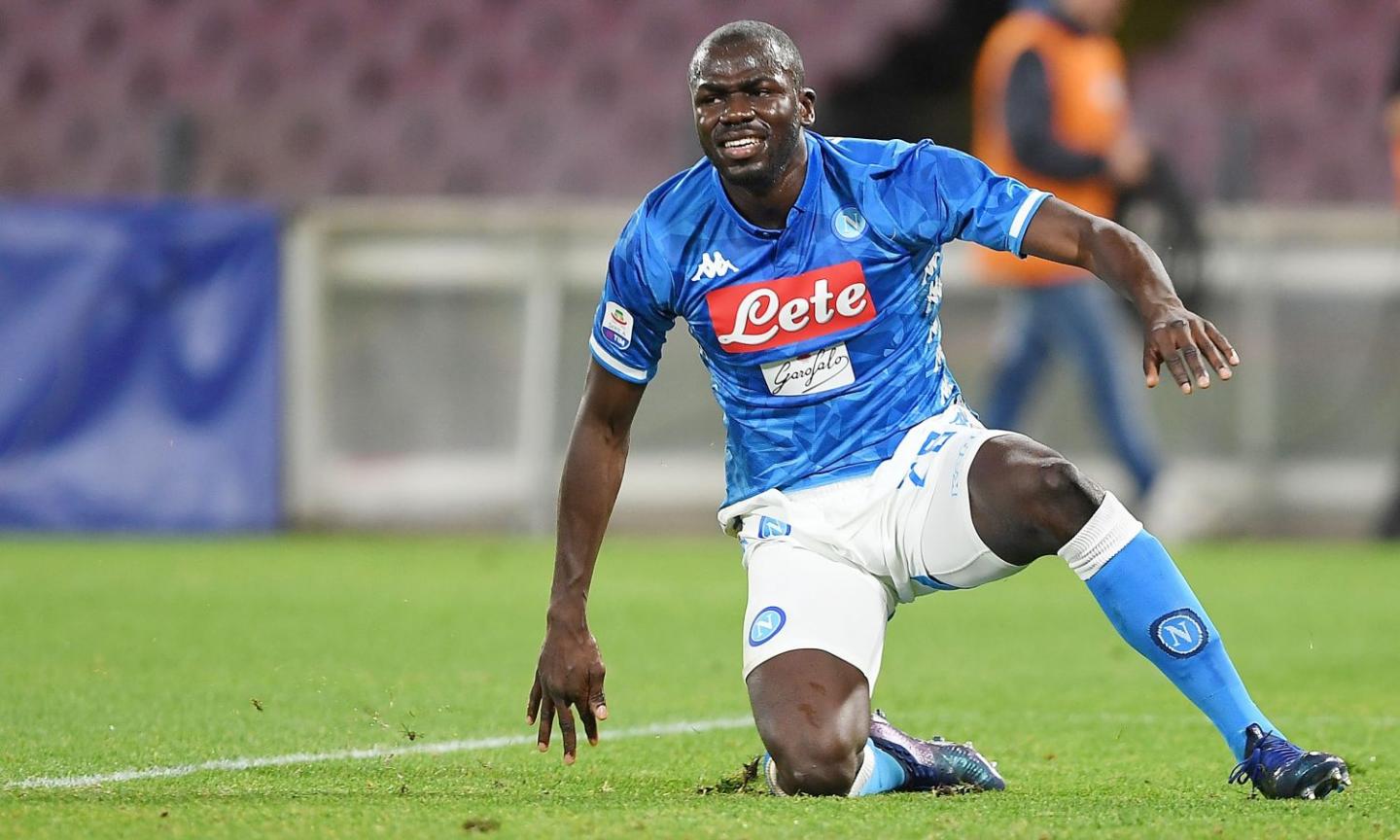 Manchester United, 100 milioni per Koulibaly