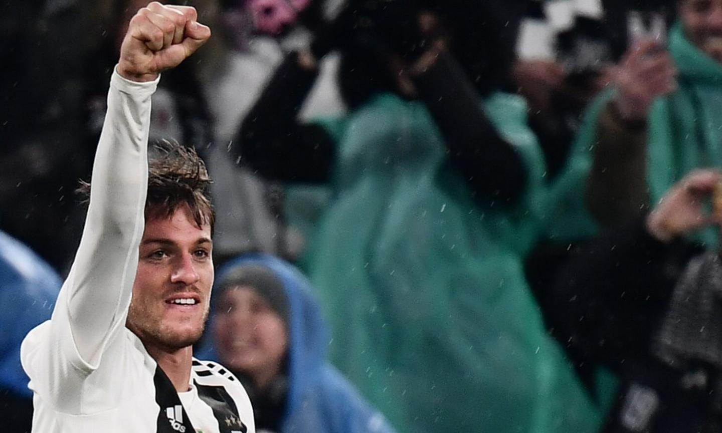 Daniele Rugani 'proud' of Juventus renewal