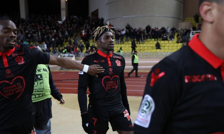 Conteso da Milan e Dortmund, Saint-Maximin è un caso a Nizza. Vieira: 'Si è dato malato'. Il giocatore replica