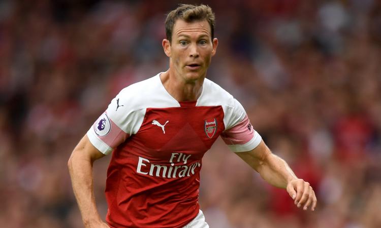 Arsenal, la verità di Lichtsteiner sull’esonero di Emery