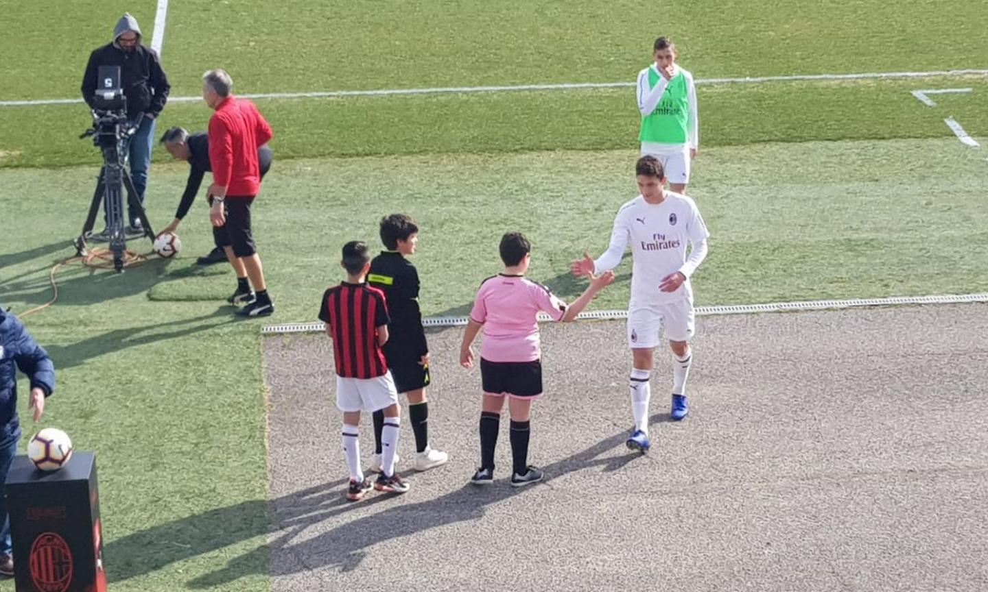 Caldara has passed his test with the Primavera: here is when he will return for AC Milan