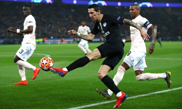 Manchester United: Young può arrivare in Italia