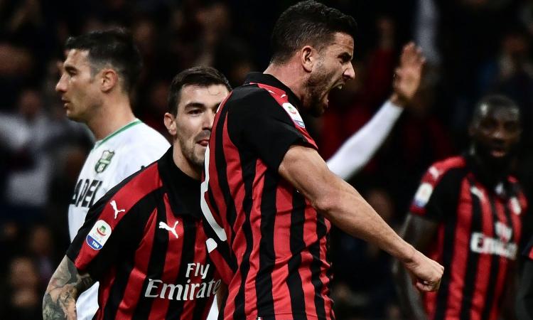 Milan, Musacchio: 'Vincere il derby per i tifosi! Leo e Maldini, un onore vederli a Milanello'