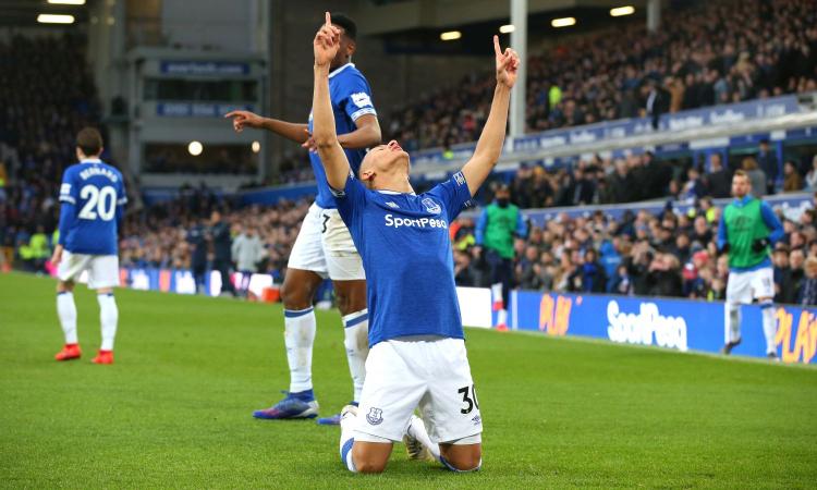 Premier: 2-1 al Fulham, Liverpool primo. Chelsea ko in casa dell'Everton