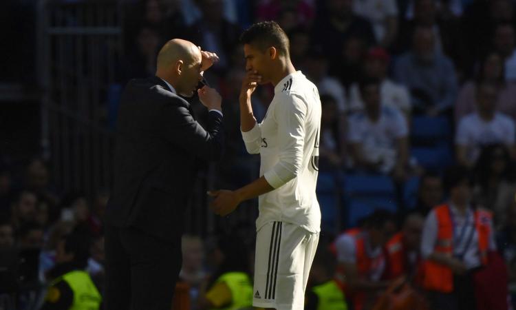 Dalla Spagna: Juve, Varane ha comunicato al Real al sua scelta per il futuro