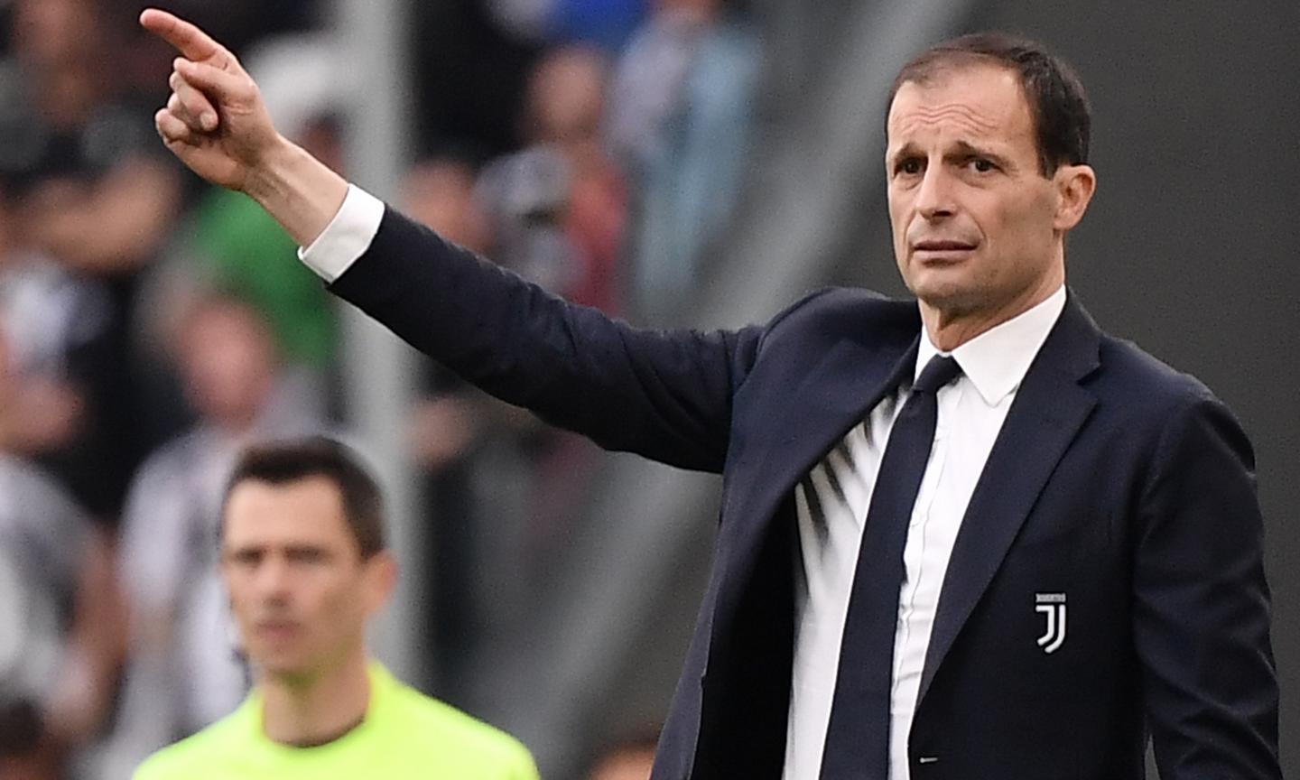 Allegri: 'Lite con Adani? Non si discute del lavoro altrui se non si è ferrati. Resto alla Juve, ho un contratto' VIDEO