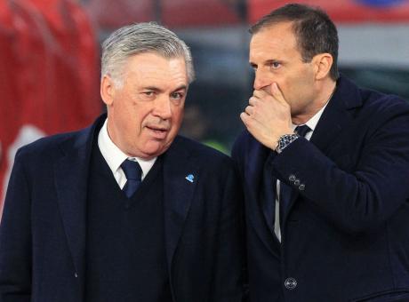 Napoli, tifosi contro De Laurentiis: per lo scudetto serve un mercato da Juve
