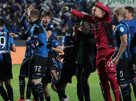 Gomez fa volare l'Atalanta all'Olimpico 23 anni dopo, Fiorentina tradita dagli ex e dalla difesa