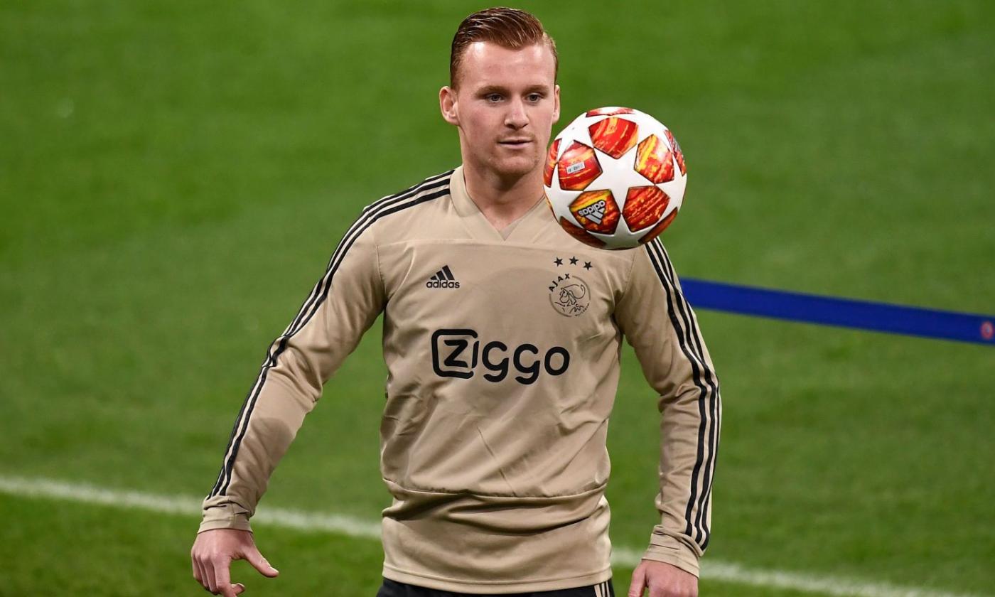 Ajax, UFFICIALE: rinnova de Wit