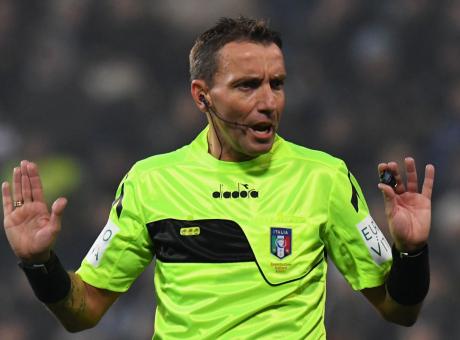 Ce l'ho con... Mazzoleni e i cori razzisti: non ci sente o se ne lava le mani?