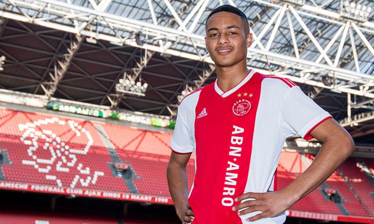 Nuovi de Ligt crescono: ecco Rensch, si ispira a Maldini e Nesta