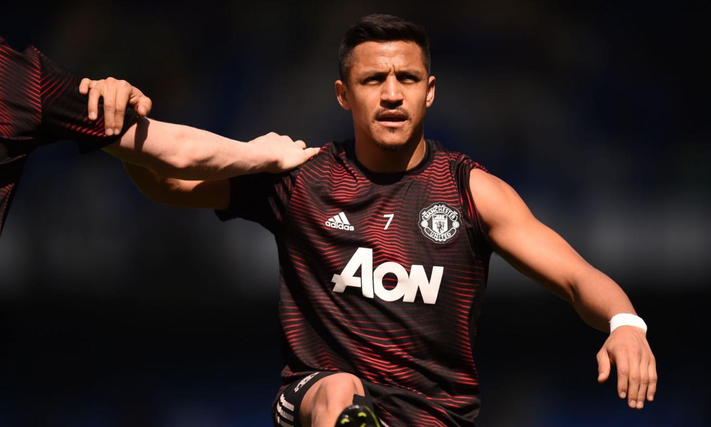 Roma, possibility to acquire Sanchez on a loan deal