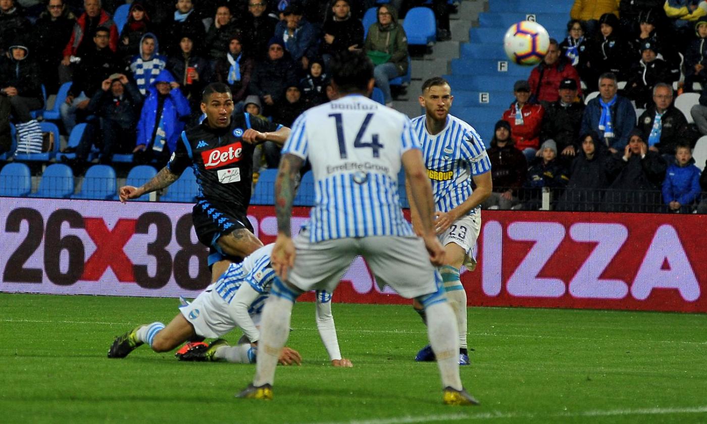 Allan, bacio alla maglia: 'Napoli, ti amo!'. Il PSG è acqua passata