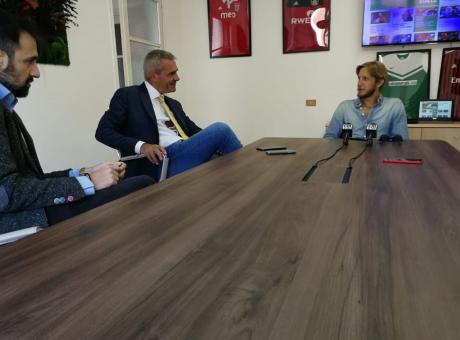 Ambrosini in redazione/1: 'Giocare in casa è un aiuto, l'Italia vuole le Olimpiadi. Su Di Biagio e Tonali...'