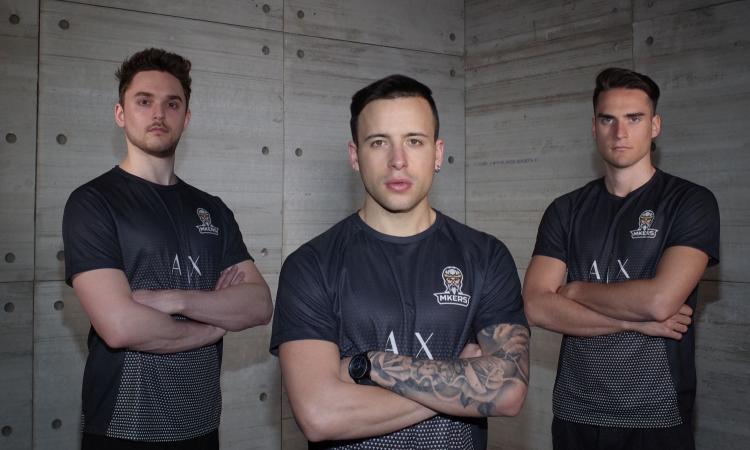 AX Armani Exchange entra negli eSports: diventa sponsor del Team Mkers