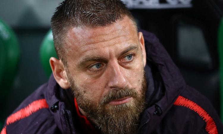 Roma, De Rossi come Pirlo: la panchina all'ex capitano si gioca a...