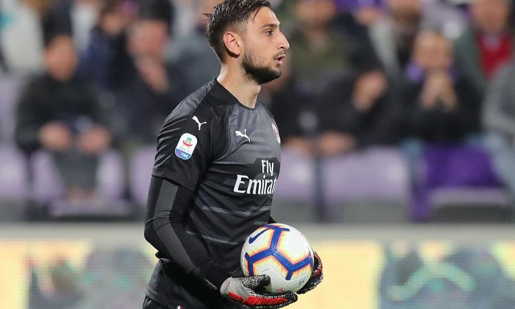 Milan, incerto il futuro di Donnarumma: il Manchester United contatta Raiola