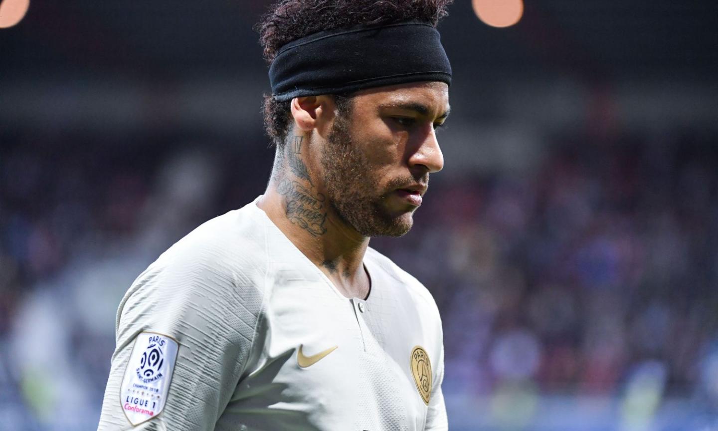 Neymar vuole tornare al Barcellona