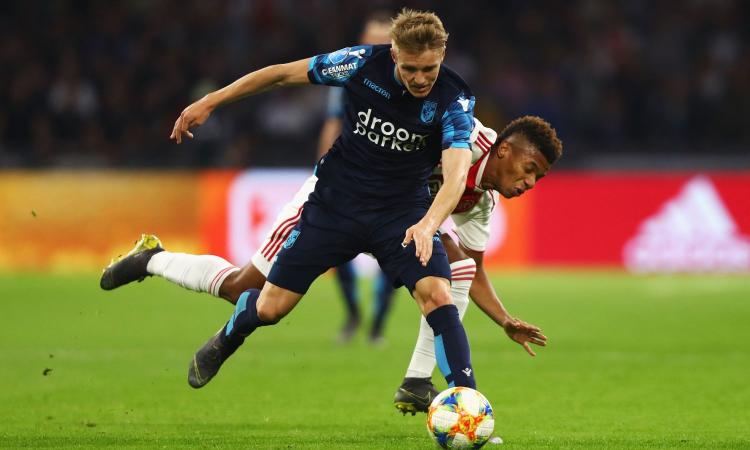 Real Madrid, Odegaard vicino alla Real Sociedad