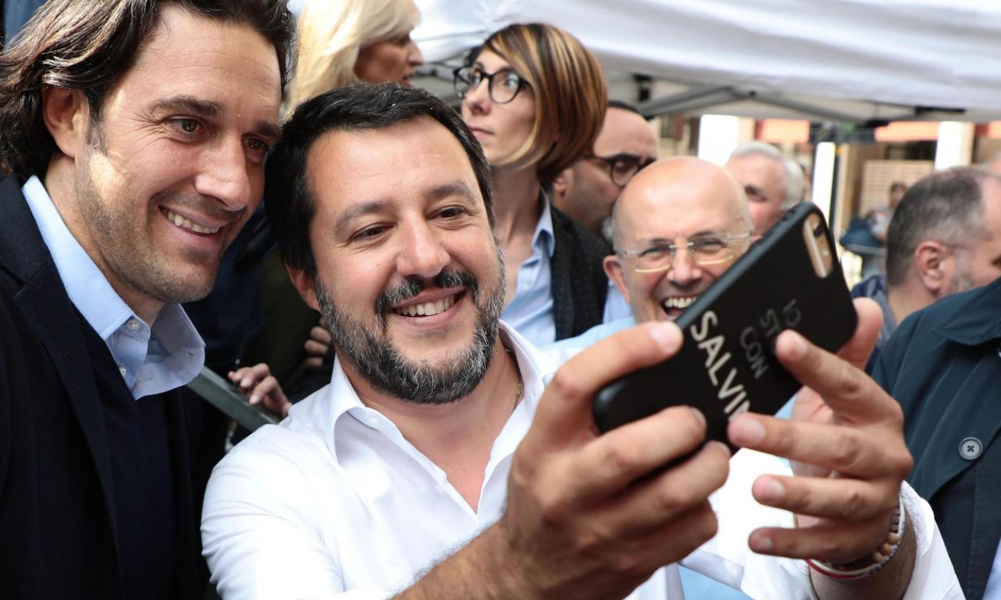 Modena, Toni sul palco con Salvini FOTO