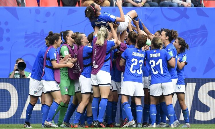 Mondiali femminili, lo slogan perfetto: 'Non abbiamo le 'palle' ma sappiamo usarle'