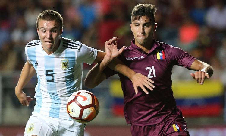 Inter, sinergia con il Genoa per il colpo de la Vega: il gioiellino è in arrivo