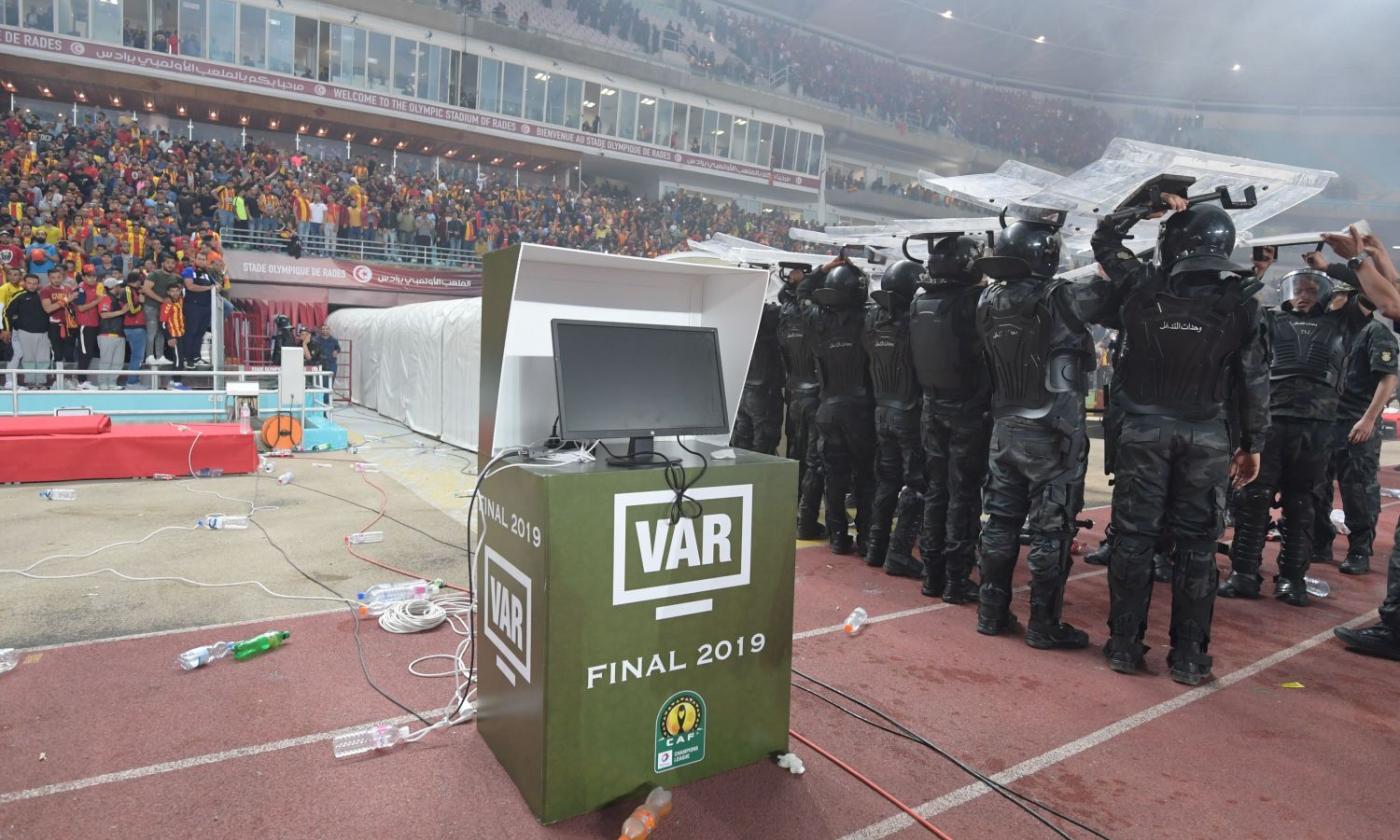 Così non... Var: la tecnologia non funziona e la finale di Champions League africana finisce nel caos