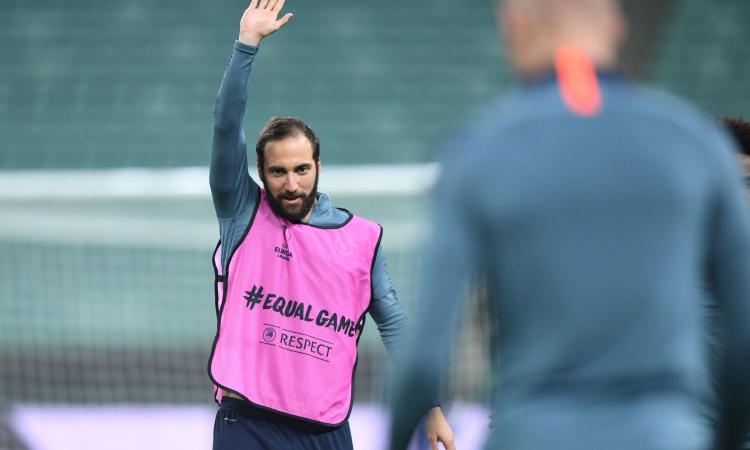 Juve e Roma alleate per Higuain, ma il Pipita per ora fa muro