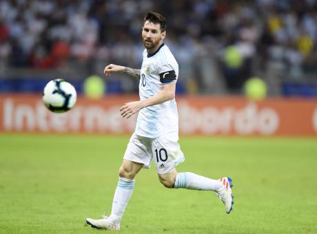 Coppa America: Messi e Armani salvano l'Argentina, 1-1 col Paraguay. James-Duvan, la Colombia vola