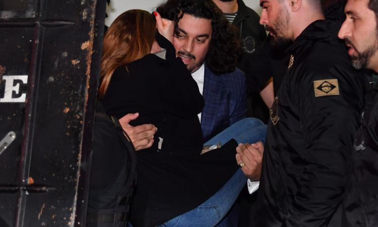 Caso Neymar, ennesimo colpo di scena: la modella che lo accusa di stupro denunciata per calunnia