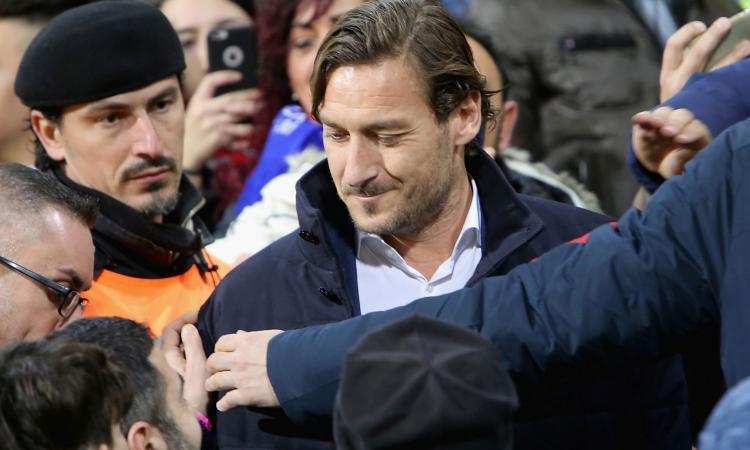 Roma, Totti vola ad Ibiza